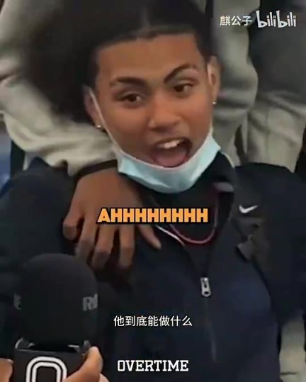 美国小伙街头辩论：詹姆斯在韦德和波什身边，只是个角色球员！