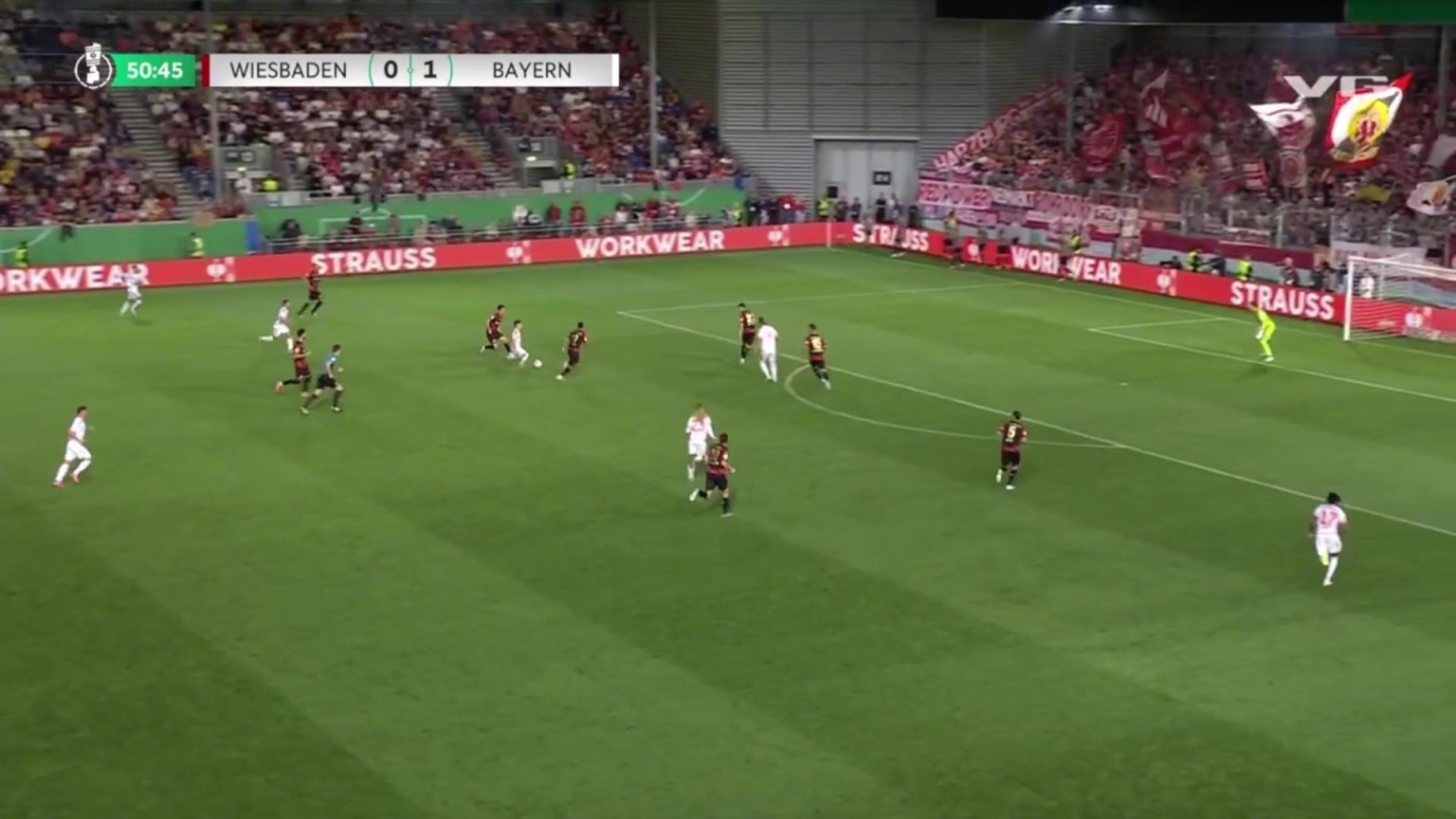 拜仁再下一城！韦恩球员解围至奥利塞脚下，后者得球低射破门