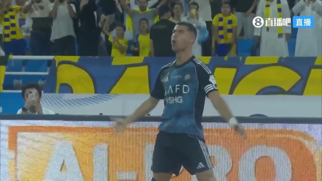 新赛季首球！C罗主罚点球破门打进生涯第940球！