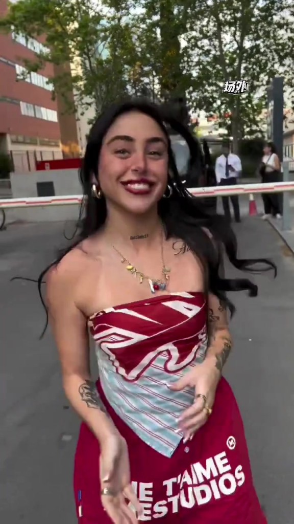 亚马尔新女友，两人一定是志趣相同吧