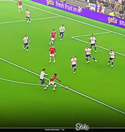 总是出现在最正确的位置！名场面：C罗不停球攻破热刺球门！