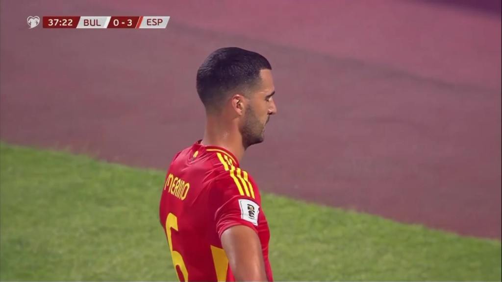 西班牙3-0扩大比分！亚马尔角球助攻梅里诺头球破门！