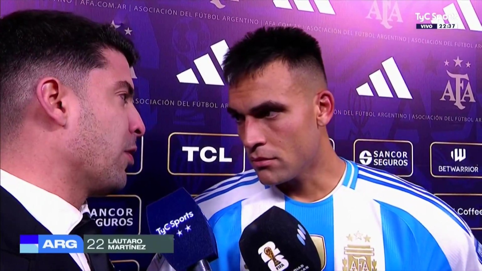 劳塔罗：一个令人感动的夜晚，一个值得铭记的夜晚，因为梅西