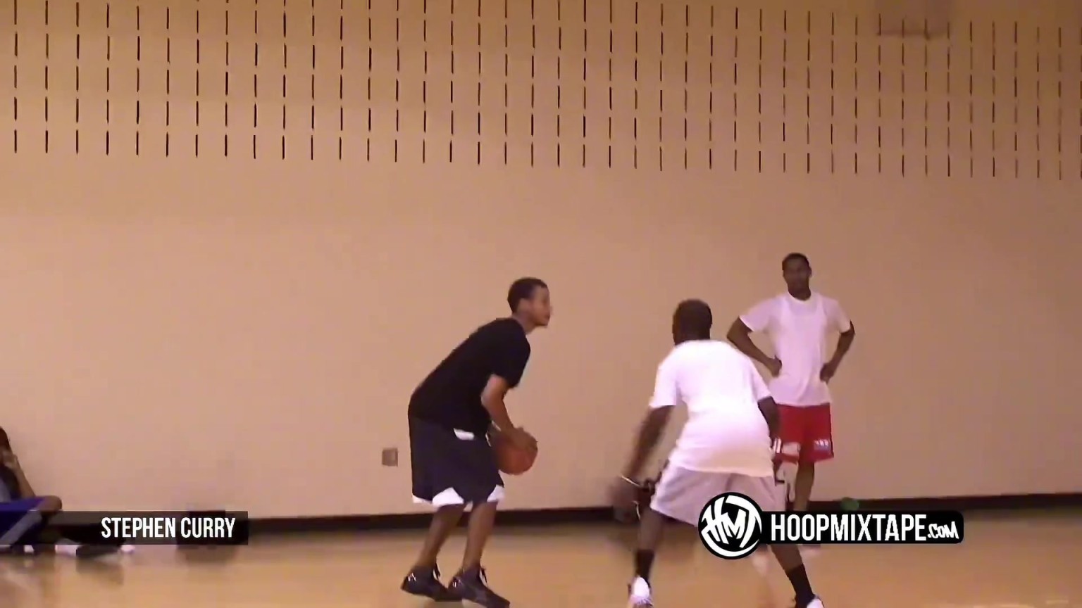 时间过得好快，这两代门面控卫都老了