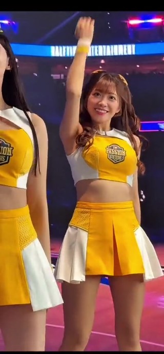 我爱台妹！看看来自宝岛美女啦啦队的表演，实在太赞了