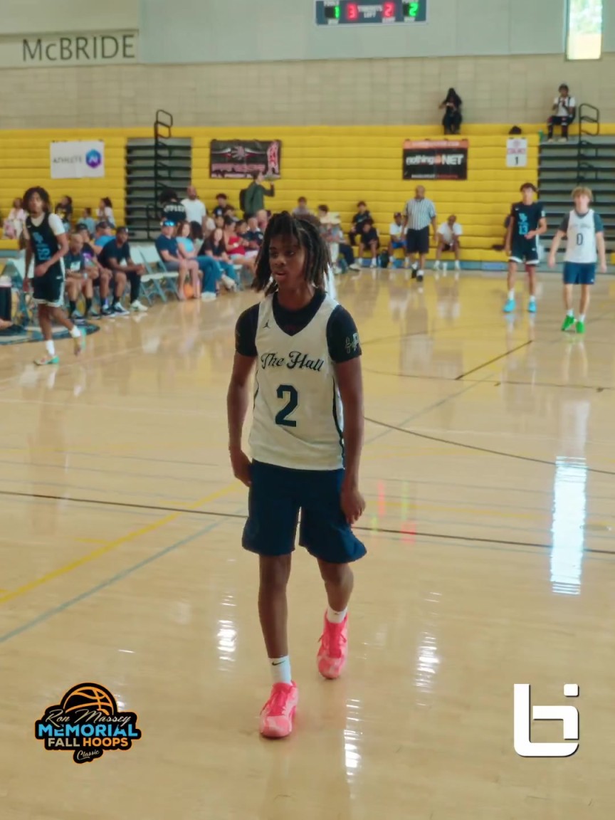 乃父之风！克里斯-保罗儿子穿2号球衣，16岁1米85已超父亲